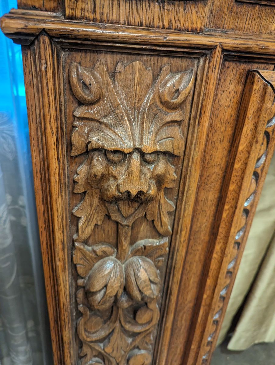 Detail of Mantle carving 