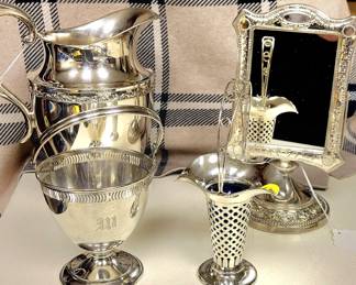 Various large sterling pieces