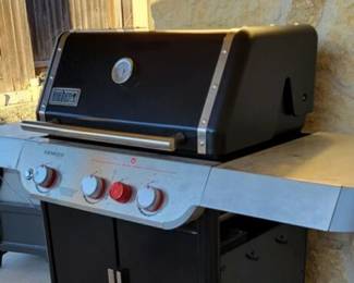 Weber Grill - used twice