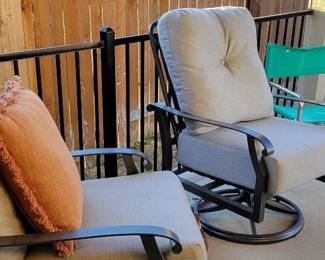 2 Outdoor Swivel Chairs