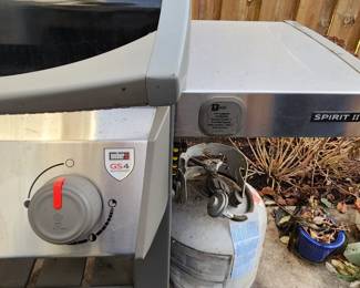 Spirit Weber Propane Gas Grill
