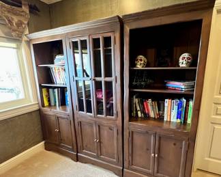 Knotty Pine Entertainment/Media Wall Unit