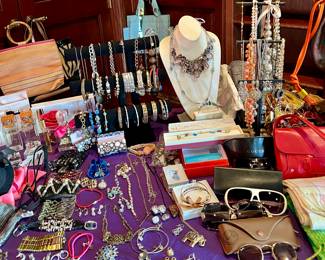 Designer Sunglasses incl: Gucci, Dior Ray Ban