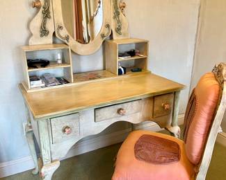 Plenty's Horn Hand Painted Vanity with Floral Motif                                    
