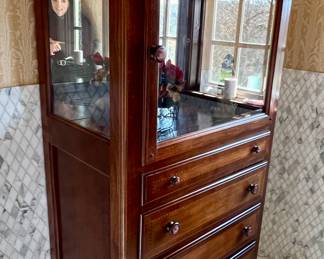 Mahogany Display Cabinet with Glass Doors

