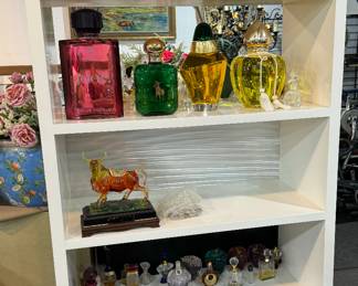 5 Tier White Designer Standing Shelves(3)