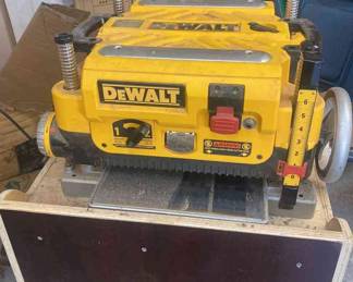 DeWalt 13 Bench Top Planer and Custom Stand
