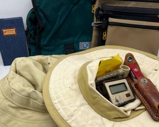 Lot 81 | Vintage Traveller Explorer Bags, Shoulder, Travel