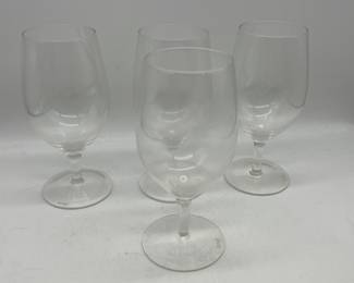 Lot 107 | R Croft Ravenscroft Stemmed Glasses