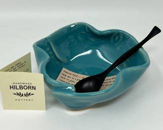 Lot 205 | Hillborn Pottery Pinch Pot Bowl w Rosewood