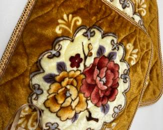 Lot 29 | Old World Seat Fancy Covers