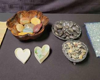 Glass And Stones Lot