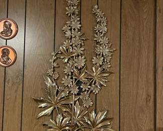 . . . great retro wall accent