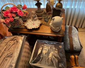 . . . frames and bedding