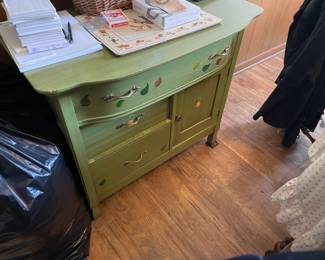 . . . shabby chic commode