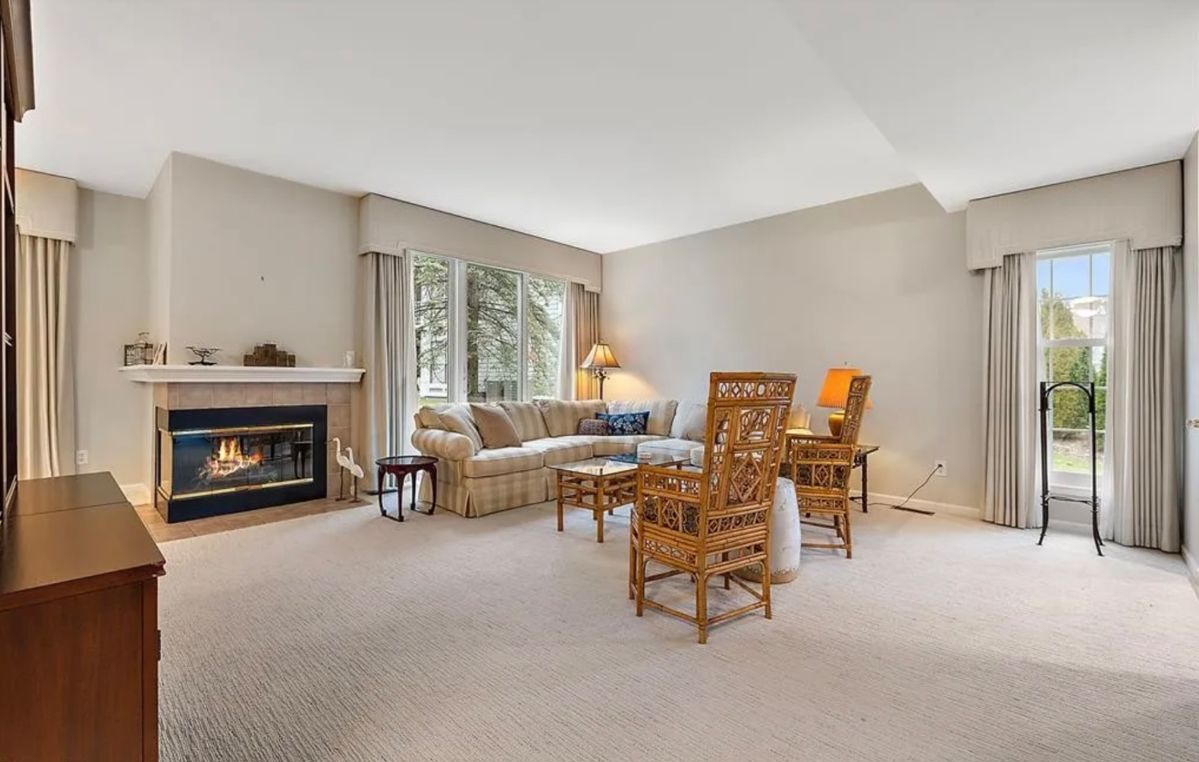 Beautiful Bloomfield Hills Estate Sale In... starts on 1/12/2024