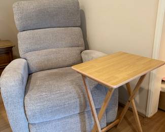 Beige Electric Recliner (2 of 2)