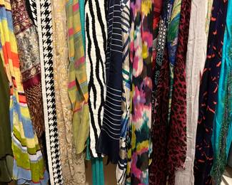 Women's Scarves