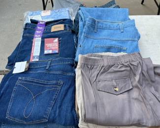 Mens Pants - Some new with tags - XL and 40x29