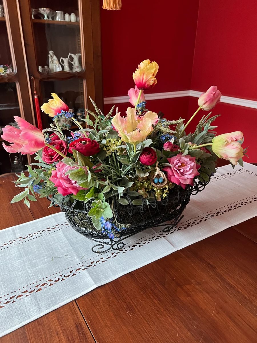 GUNNING AND COMPANY ESTATE SALES IS IN PHOENIXVILL... starts on 1/20/2024