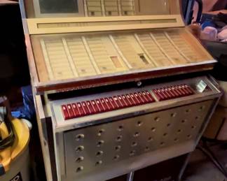 Vintage Juke Box 