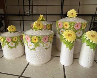 Vintage Lefton Daisy Pink and Yellow Kitten Counter Storage Canisters and Salt and Pepper Shakers