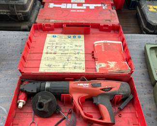 Hilti DX 460 Nail Gun