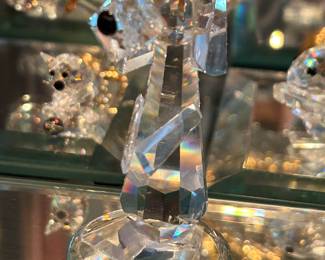 Glass & Swarovski Crystal Figurines: Dog