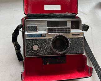 Large Vintage Camera and Lens Collection: Instamatic Camera 804 with Case