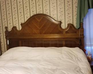 Rock City furniture king bed with electric adjustable sides