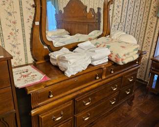 Rock City furniture dresser