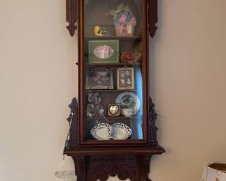 Great Victorian shadow box