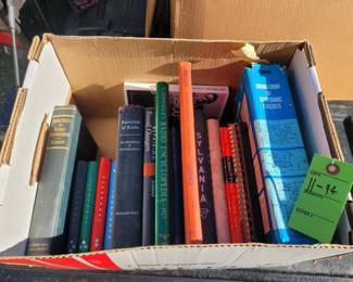 Lot of Electronic books and tube manuals