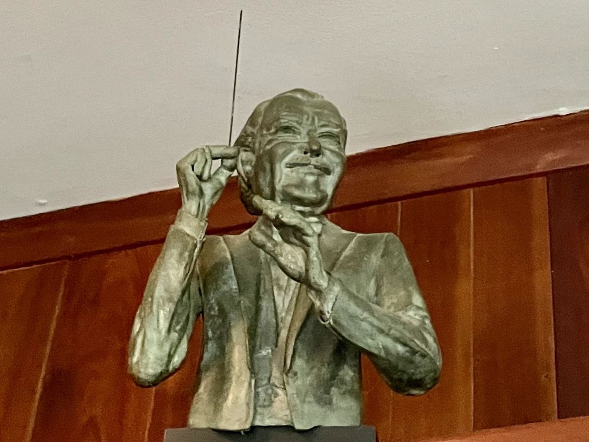 BUCKINGHAM ESTATE SALE White Plains, NY starts on 1/13/2024