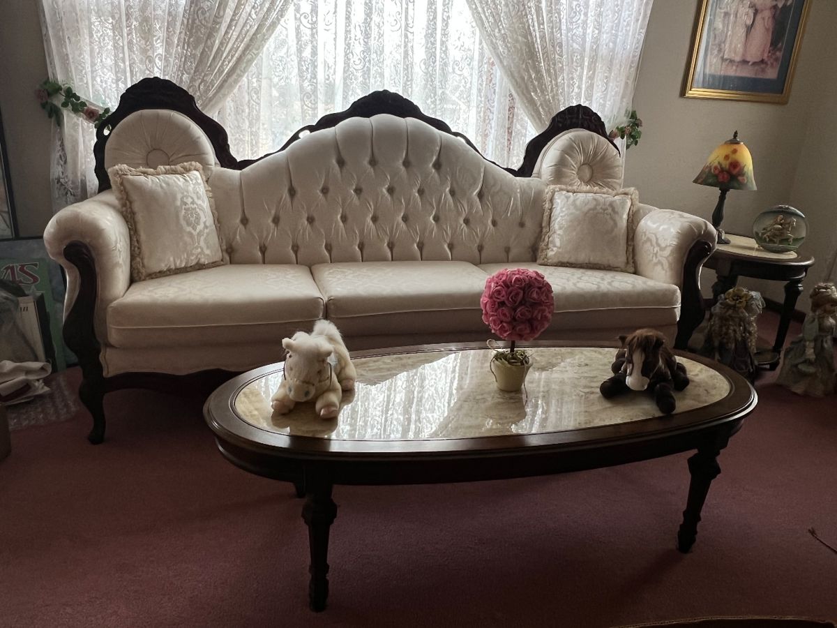 Estate Sale in Saint Louis, MO starts on 12/29/2023