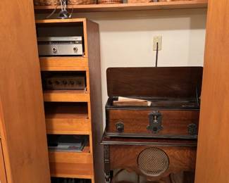 Tube Radio. Vintage. Audio Equipment
