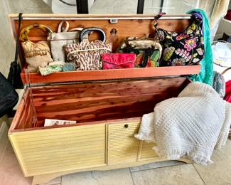 Vintage Lane blonde wood cedar chest