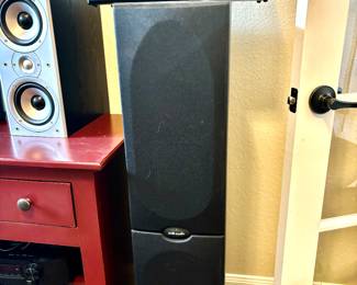 Surround sound speakers