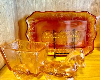 Vintage Jeanette glass donkey with cart