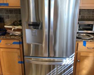 Kenmore Elite stainless steel freezer on bottom fridge model 795.71323.412