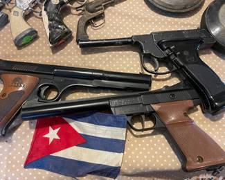 Vintage Toy guns 