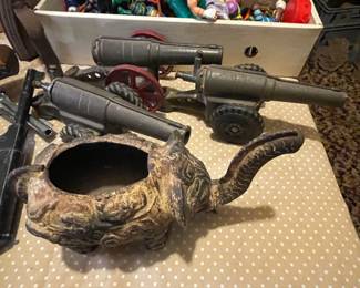 Vintage canons 