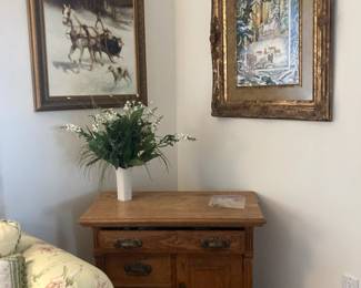 Accent Furniture And Art