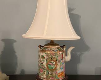 Rose Medallion Teapot lamp. Very Clever