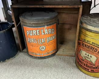 Vintage tins