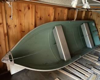 Great Condition Row Boat or Small Motorboat