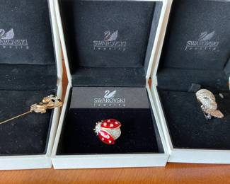 SWAROVSKI Jewelry & Collectables