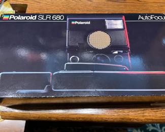 Polaroid SLR 680 AutoFocus Camera--Vintage New Old Stock w/Box & Inserts too!!