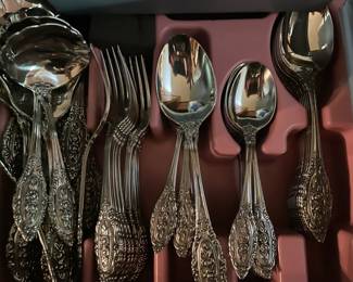 Oneida, "Grand Majesty" Silverware Set--100+ Pieces!