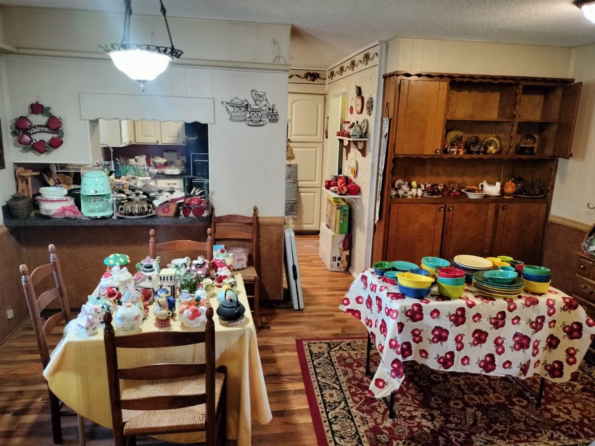 HURST PRE SALE & ESTATE SALE!!! in Hurst, TX starts on 1/4/2024